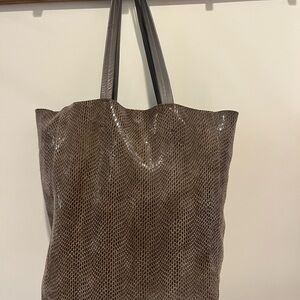 Elegant Sorial snakeskin embossed leather greyTote Bag